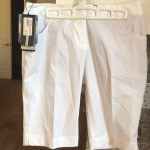 Woman’s Adidas Bermuda White Shorts , stretch.